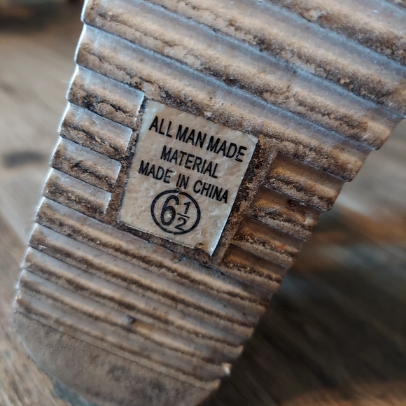 SODA Women's Animal Print Cheetah Espadrille Sandals - Picture 9 of 9